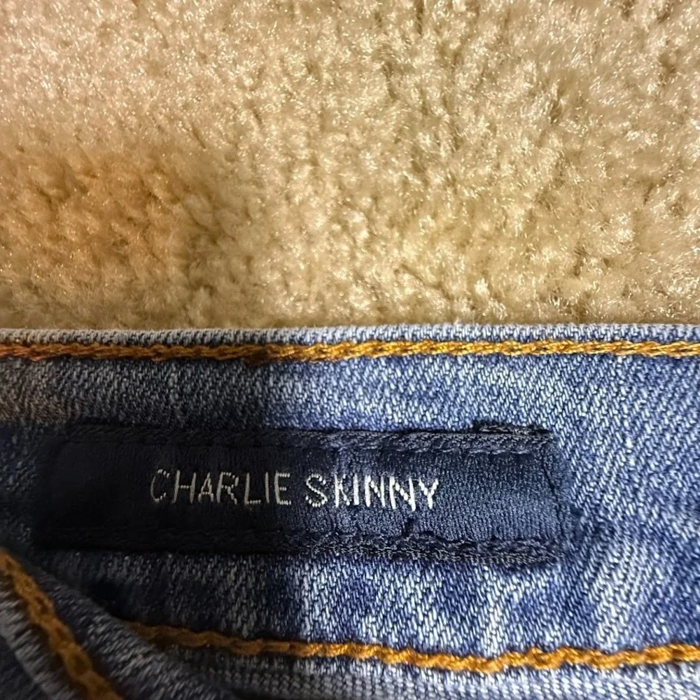 Lucky Brand‎ Jeans Size 6/28 Womens Charlie Skinny Blue Denim 33x29